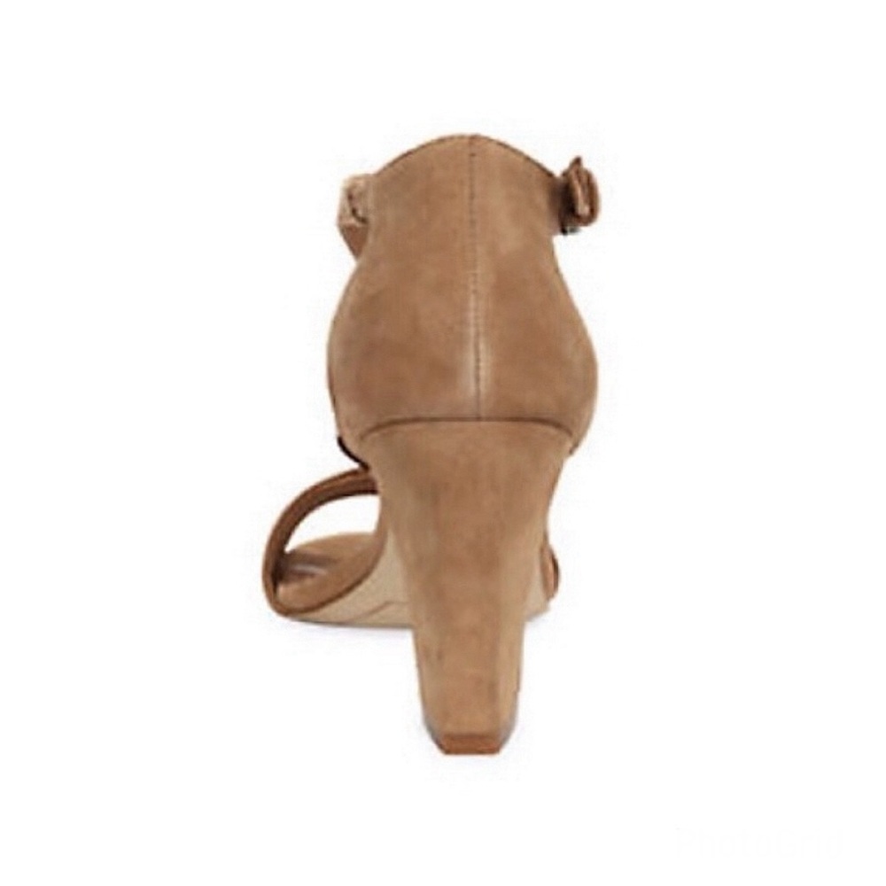Tahari Norma Sling Back Open Toe T-Strap Tan Suede Leather Heels Womens 10 NWOB - Picture 4 of 15